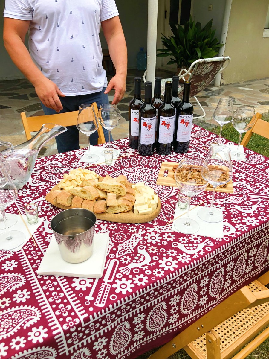 GeorgiaWines2's tweet photo. 2018から２年連続で訪れたジョージア✨仕事でスケジュールが埋め尽くされていたので、次回行く時は日常のジョージアを体感してみたい。

＃ジョージア
＃ジョージアワイン
＃ジョージア料理
＃ジョージアの日常 https://t.co/ylWtIApiy6