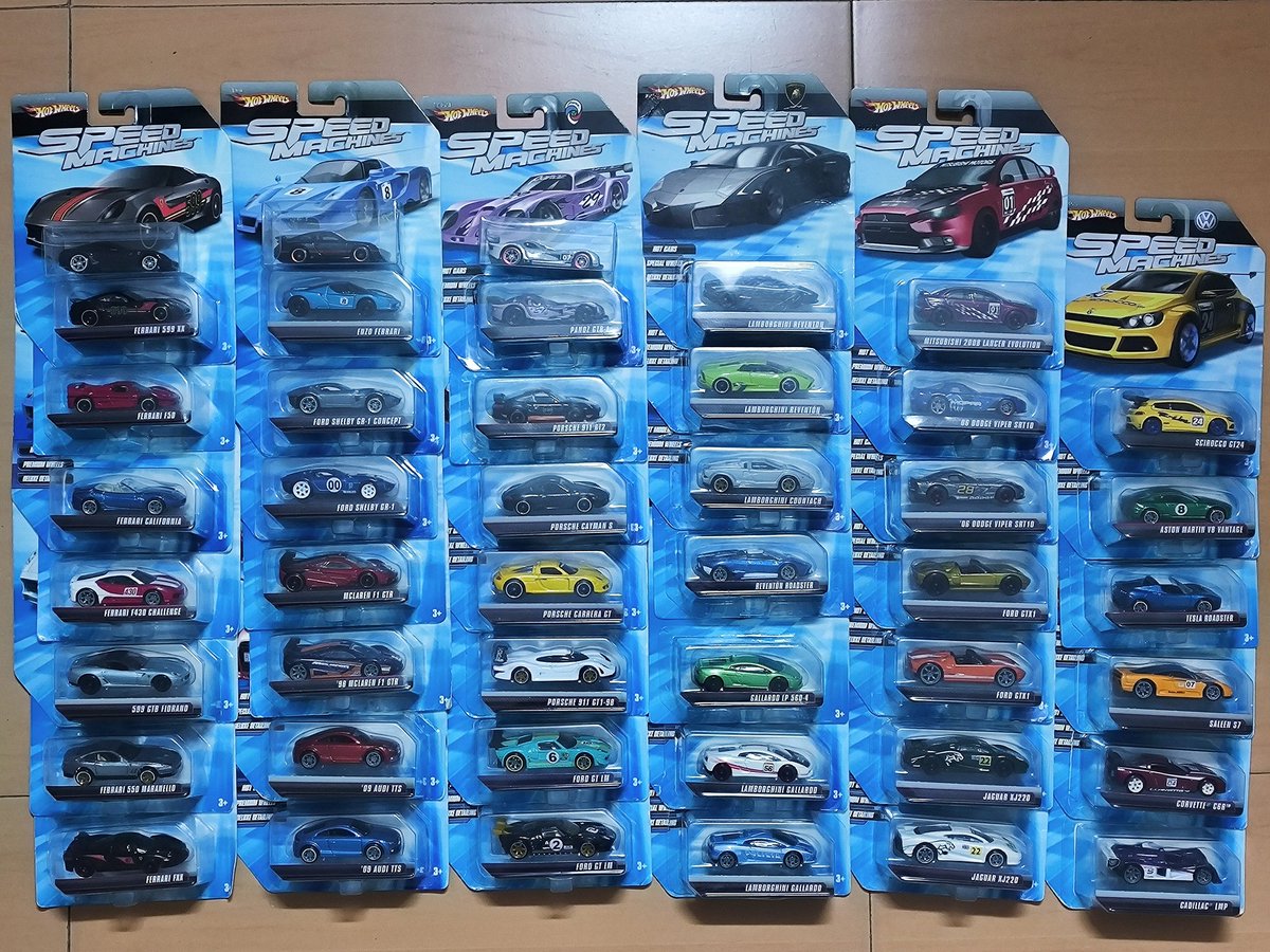 LanEvoVIII8's tweet photo. 漏拍了台谢尔比gt500和迈凯伦f1 gtr，剩下5台还在路上，差不多现在是这样了
好折磨自己
#hotwheels #speedmachines https://t.co/1ys2zEWTtF