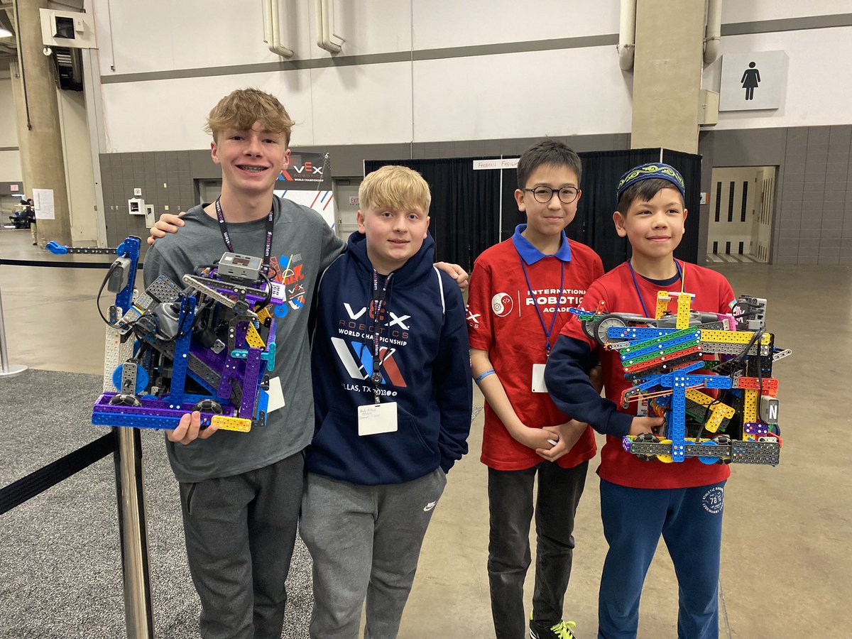 counselordale1's tweet photo. Kasen and Brody with their alliance from Qazaqstan.
@recfoundation
@vexrobotics
#VEXWorlds
@portlandeastms
#eaststem
#sumnerstem https://t.co/SXf1RU1vvn