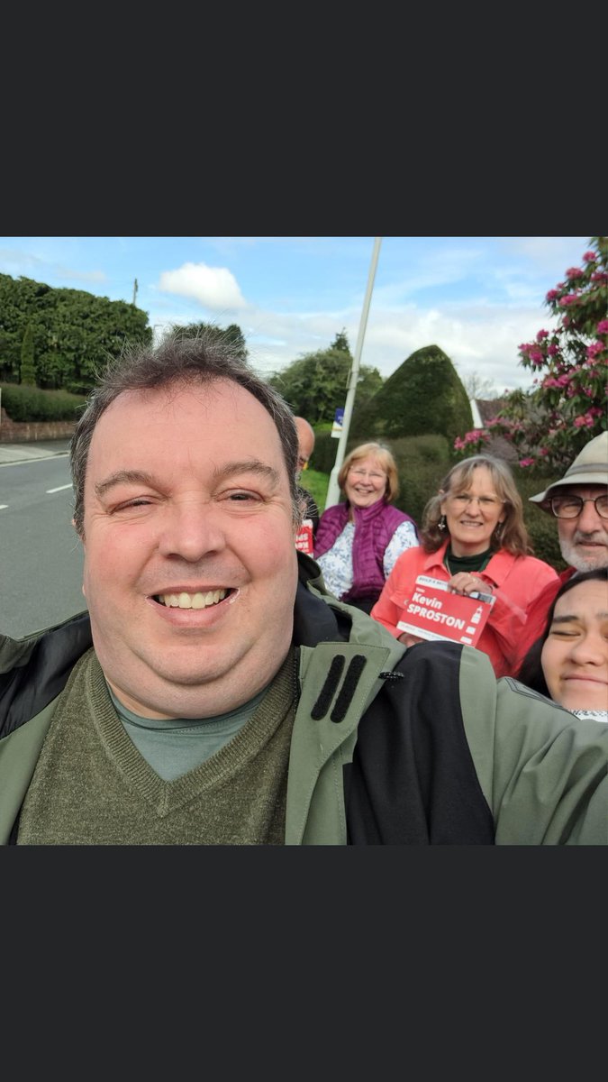 coker1mark's tweet image. My bit this weekend getting the #labourmessage out in my ward in Devonport but helping out Kev in Budshead and Sarah in Peverell.
#VoteLabour #Devonport #ilivehere