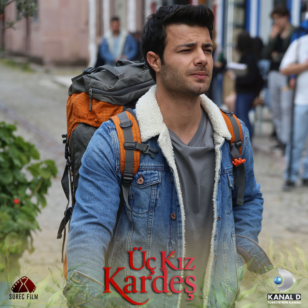 Güne Serdar’la başlıyoruz! 🤩
Akşama Üç Kız Kardeş var unutmuyoruz! ✨

#ÜçKızKardeş yeni bölümüyle bu akşam 20.00’de #KanalD’de 🍃

@kanald @surecfilm <a href="/vuralsahanoglu/">Vural Şahanoğlu</a>
