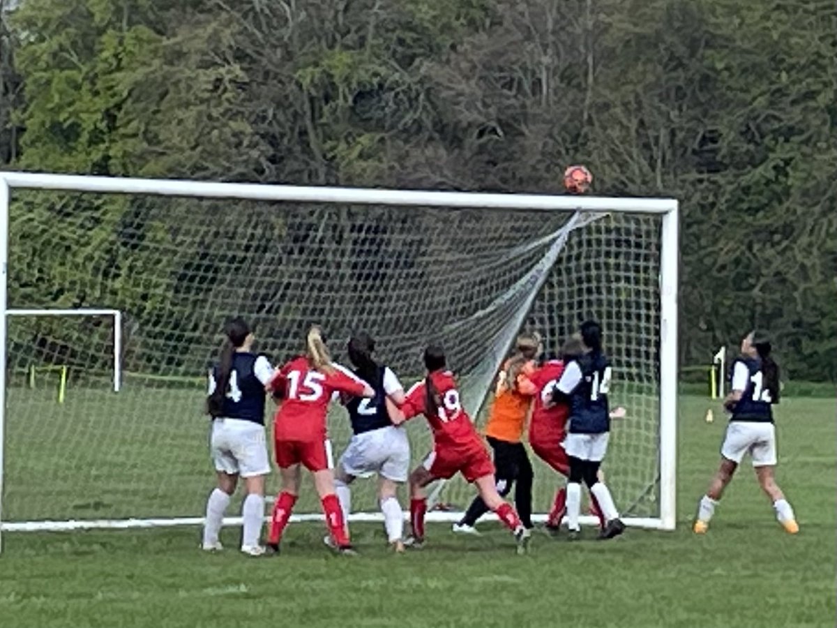 CobrasGirlsFC's tweet photo. Great game at home against Bournville this weekend. The girls fought hard &amp; worked great together as a team. Some great passes were made &amp; a great corner led to one of the goals. Well done girls.
FT 4-2 win. 
Scorers - Ruby B: 3, Elinor 1 https://t.co/FutkxCknKD