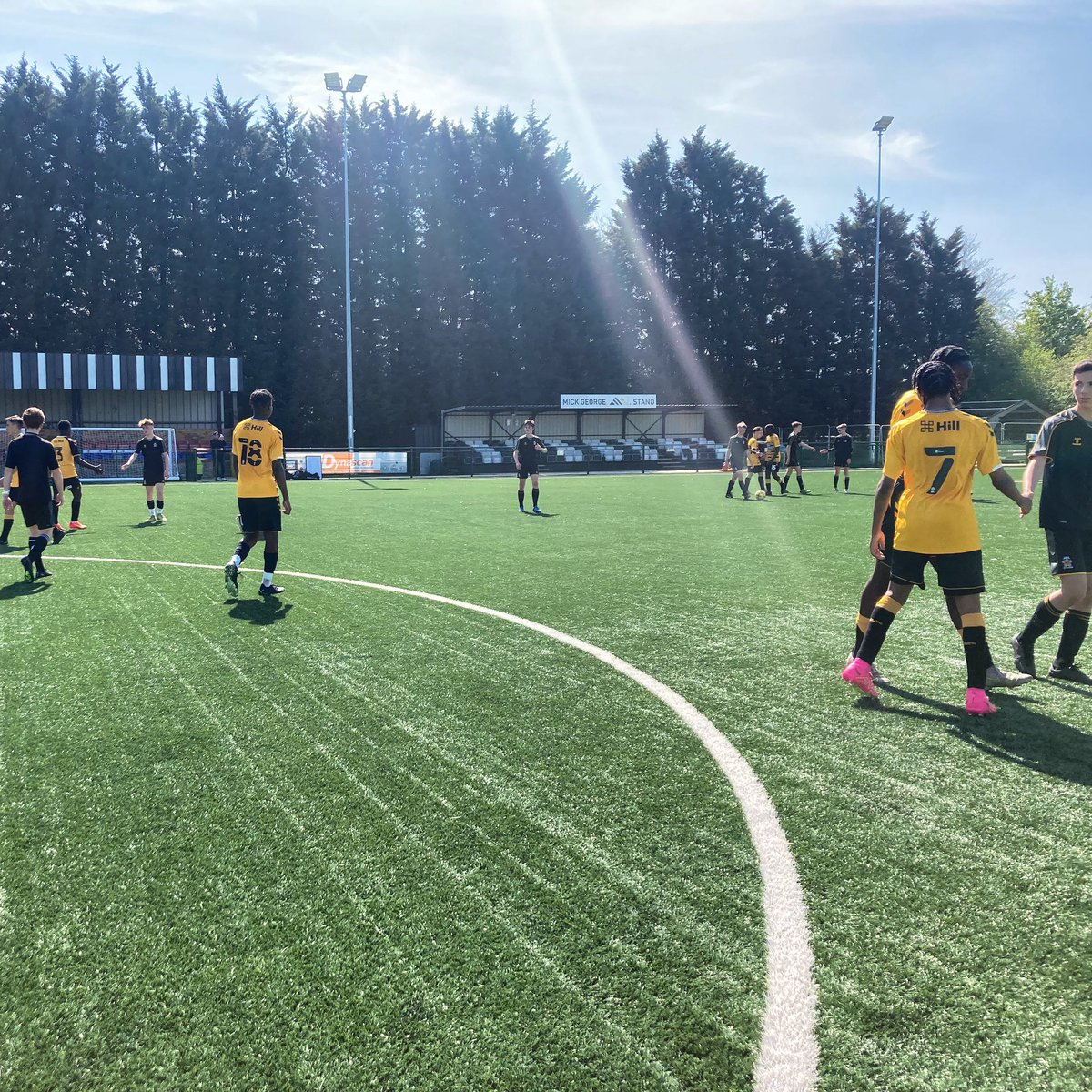 🟠🤝🟠
This weekend our Head of Academy Recruitment hosted an U15 Academy Talent ID Fixture which provided our Elite U15s a great platform to showcase their skill within a challenging environment. 👏🏼