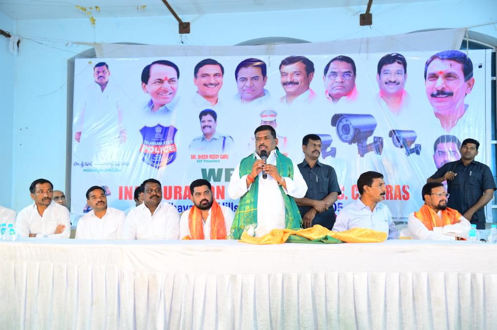 GMRMLAPTC's tweet image. @AmeenpurM పరిధిలోని 5వ వార్డు మాధవపురి హిల్స్, ఆర్టీసీ కాలనీ, జనప్రియ కాలనీలలో 15 లక్షల రూపాయలతో ఏర్పాటు చేసిన 100  #cccamera లను ప్రారంభించిన @GMRMLAPTC గారు  హాజరైన స్థానిక ప్రజా ప్రతినిధులు, పోలీస్ శాఖ అధికారులు.
@TelanganaCMO @TelanganaDGP 
@PanduThummala @spsangareddy