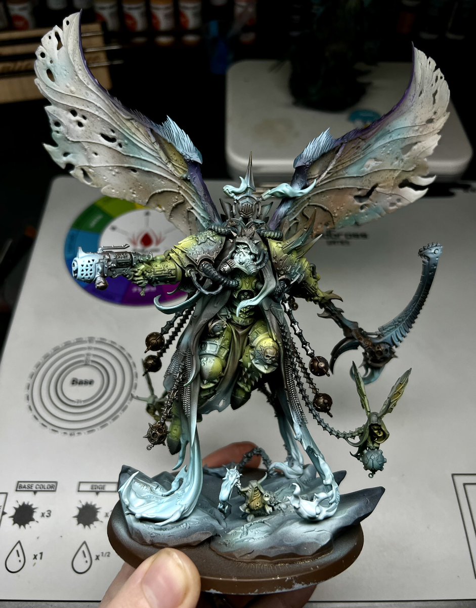 Mattpaint13's tweet image. Presenting the first steps for my part of @40hoursof40k !

You can win a whole death guard army for £5 ! Including this guy! All for CALM! 

#warhammer40k #warhammercommunity #paintingminiatures #PaintingWarhammer