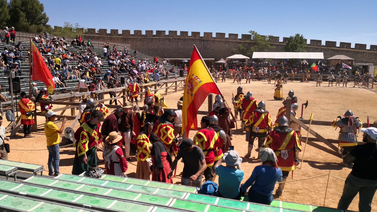 dacilmp's tweet photo. Mundial #combatemedieval #Castillodebelmonte https://t.co/KTUWrFeAq8