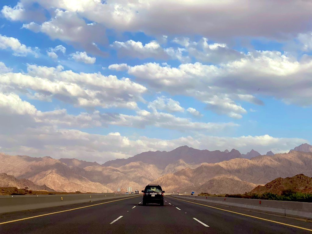 مقال بعنوان…
الخِلّ الوفيّ 🫱🏻‍🫲🏼

alhtoon.com/386672/