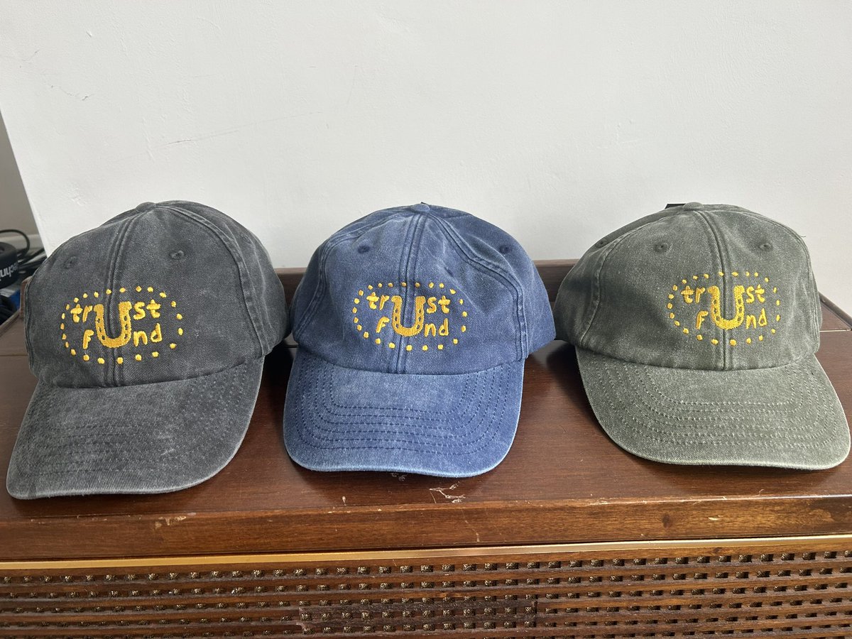 ellis (inactive - contact me elsewhere) tweet media