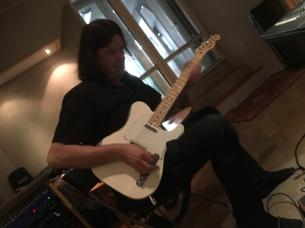 John_Norum's tweet photo. (I) I'm very excited because today I have started the recording of my 𝐧𝐞𝐰 𝐬𝐨𝐥𝐨 𝐚𝐥𝐛𝐮𝐦! And being the 𝟏𝟎𝐭𝐡 solo album I'd like to invite all the 𝐬𝐢𝐧𝐠𝐞𝐫𝐬 that have been part of my solo band/career... https://t.co/8UwDBKbnEz https://t.co/cASMQ0aHhH