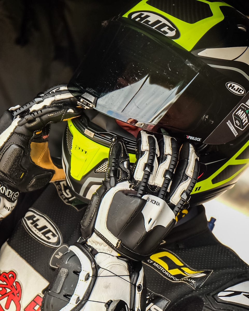Aaronlilly_75's tweet photo. As things go, that wasn’t a bad day at Mallory Park Circuit!
A couple of podiums in the GP class and a P4 and a P9 after a mistake in the Open 500’s.
New PB and feeling good for Donington Park 💪🏻
#AL75 https://t.co/kNmakAQQRi