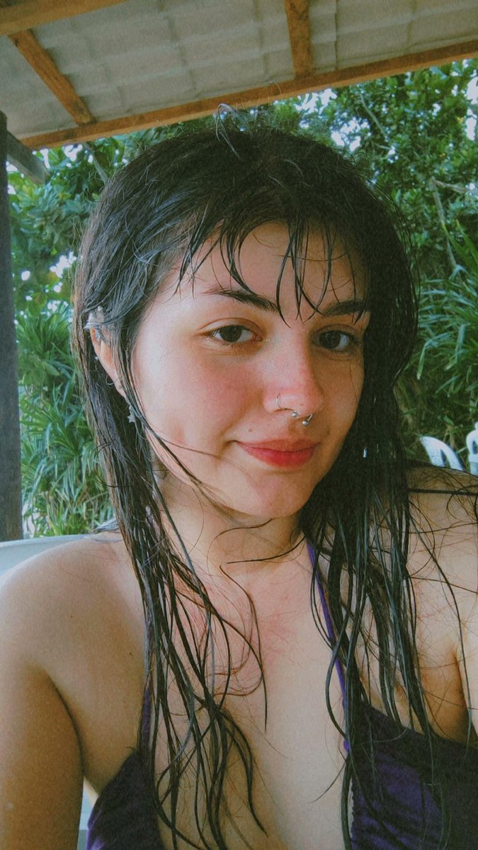 _juliarioss's tweet photo. 🤍🌞🪬🫀 https://t.co/e0ybRb76Ve