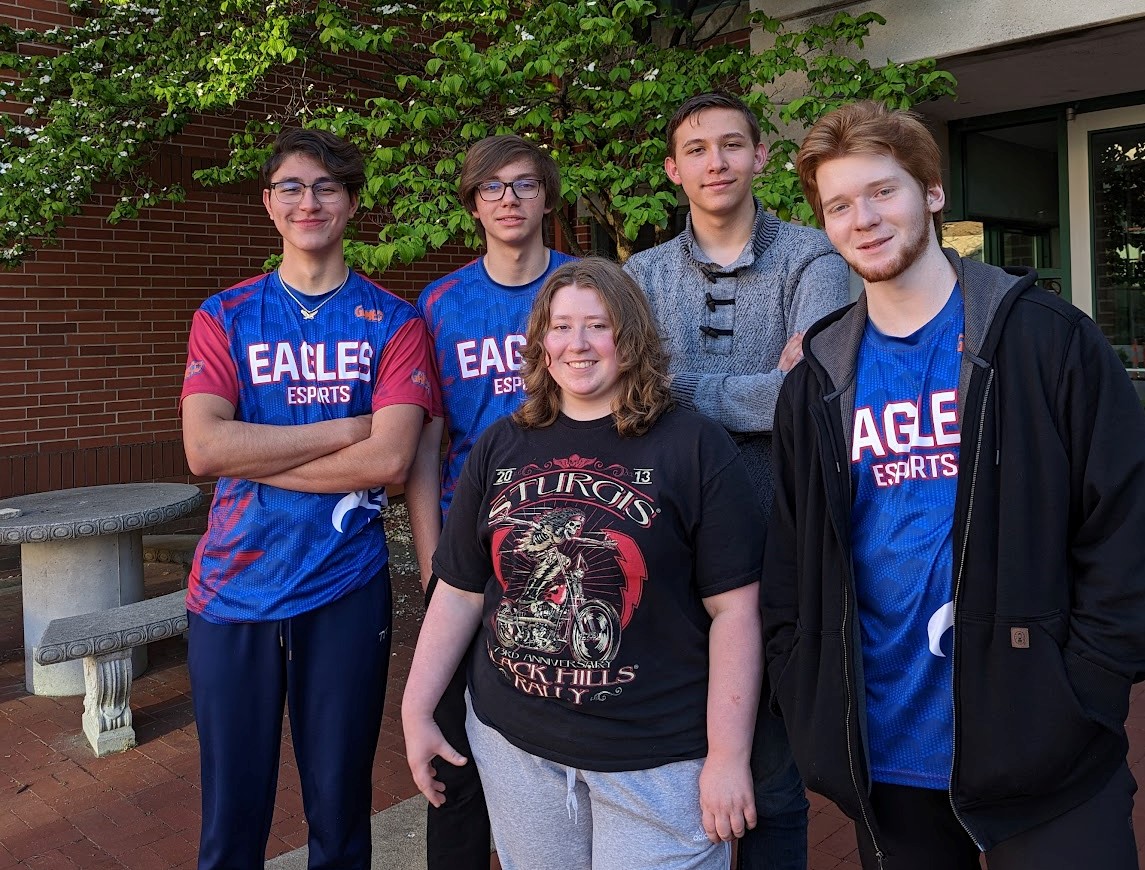 Our JHS Varsity Esports team is having a great season! #SuperSmashBros AND #LeagueOfLegends competitors in April won their regional competitions and will head to State contests later this month. Go get 'em, Eagles! #LearningTodayForABetterTomorrow 🦅