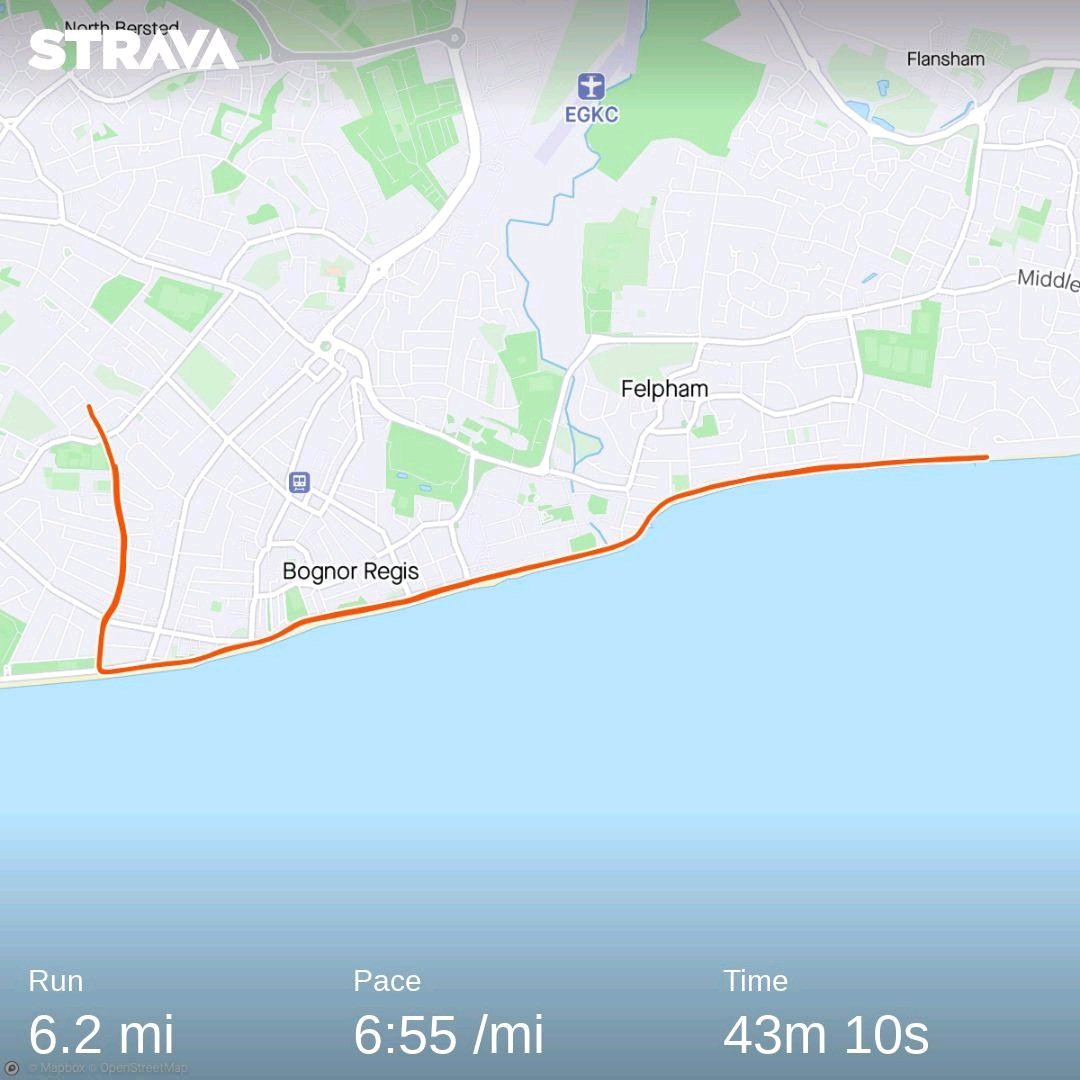 crouchys_runs's tweet photo. Starting the month and the new week with a 10K progression run
#10K #ukrunchat #runner #runtalkrun
https://t.co/oxlZb0Et9m https://t.co/9O5Y7Lsh91