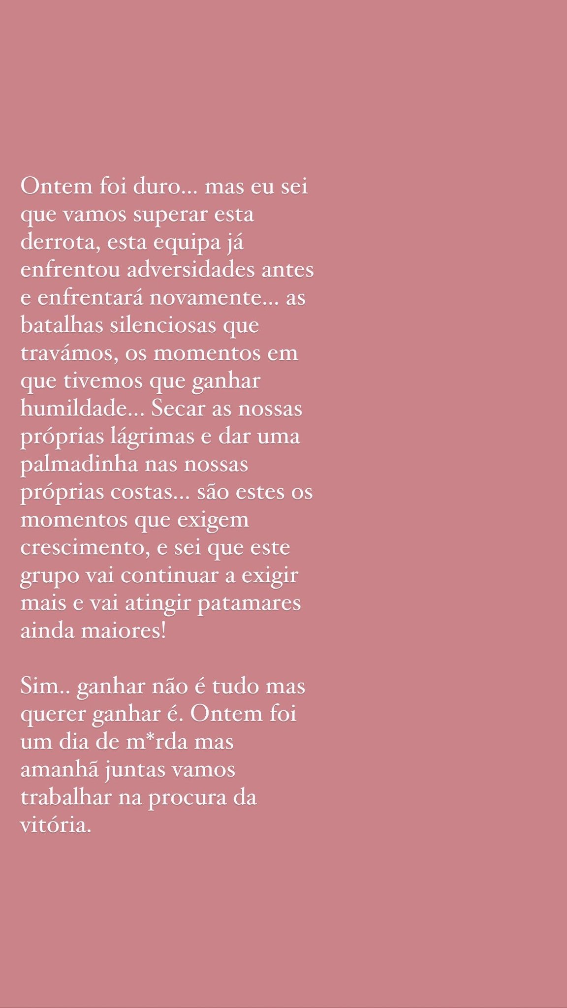 o poema procura da poesia fala sobre o quê? ​ 