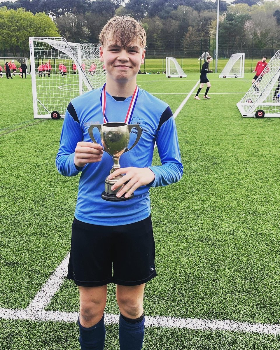 Leigh Phillips tweet media