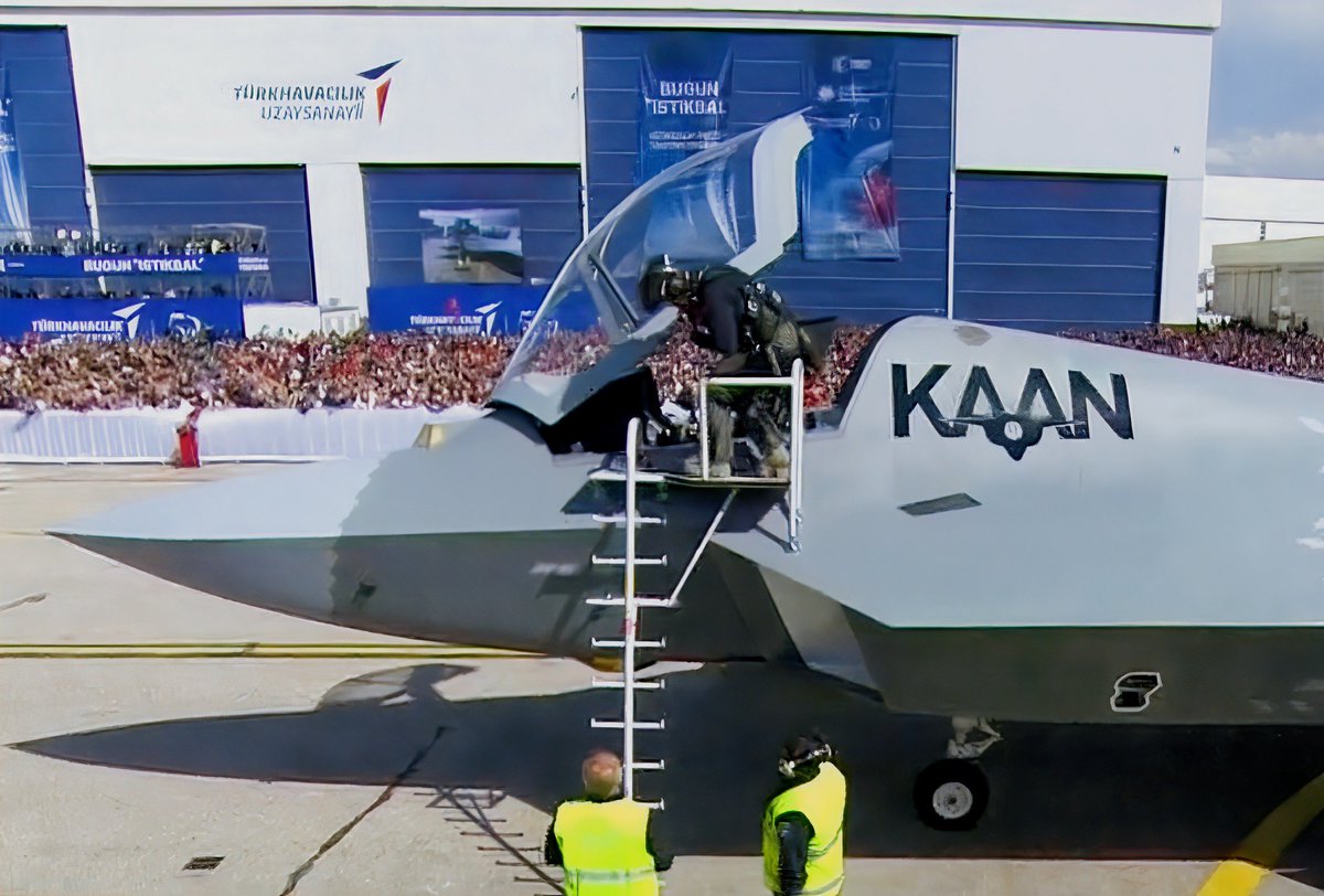 #Türkiye has officially named #TFX Fifth Generation Figher Jet as 'KAAN' MMU 🇹🇷