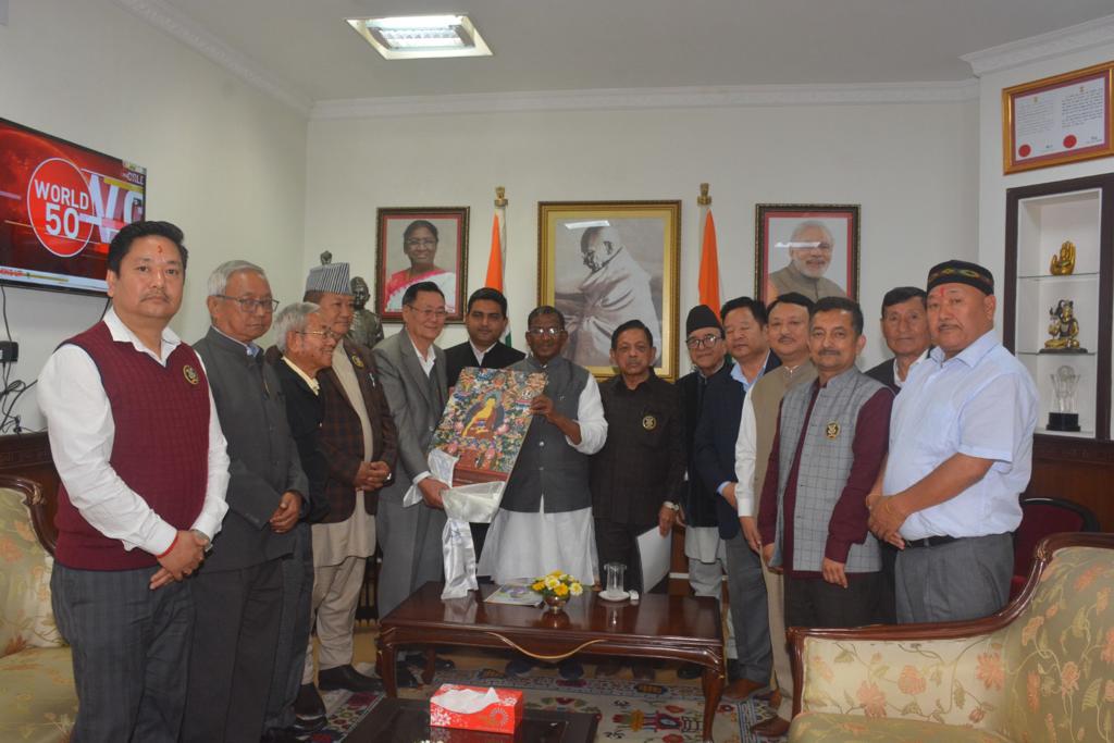 ghataniarjun10's tweet photo. We, the members of Former Legislature Federation of Sikkim, called on the  Hon’ble Governor of Sikkim, Shri Lakshman Prasad Acharya Ji at his official residence at Raj Bhawan, Gangtok.
We express our heartfelt gratitude to the Hon’ble Governor for sparing his valuable time. https://t.co/5h1VSaS3t2