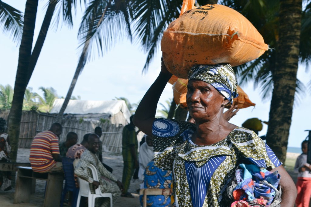 Eyen_Oron tweet media