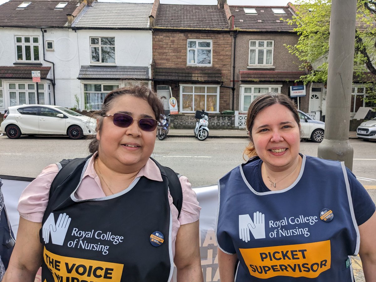 With the RCN president! 
Amazing picket!
<a href="/RCNLondon/">RCN London</a>