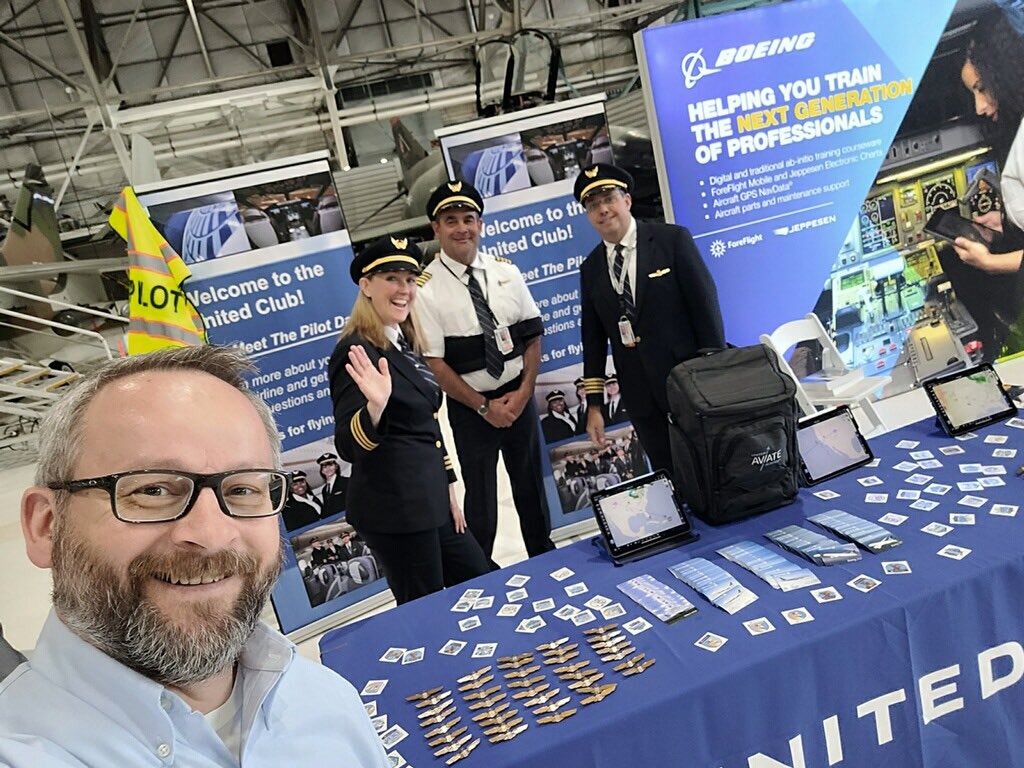 #UnitedinDenver and #ShadesOfBlue teaming up to recruit HS students for #aviation careers at #WingsOverRockiesMuseum To early maybe 🤔 nope @united will need professional years to come 🛫🛫🛫