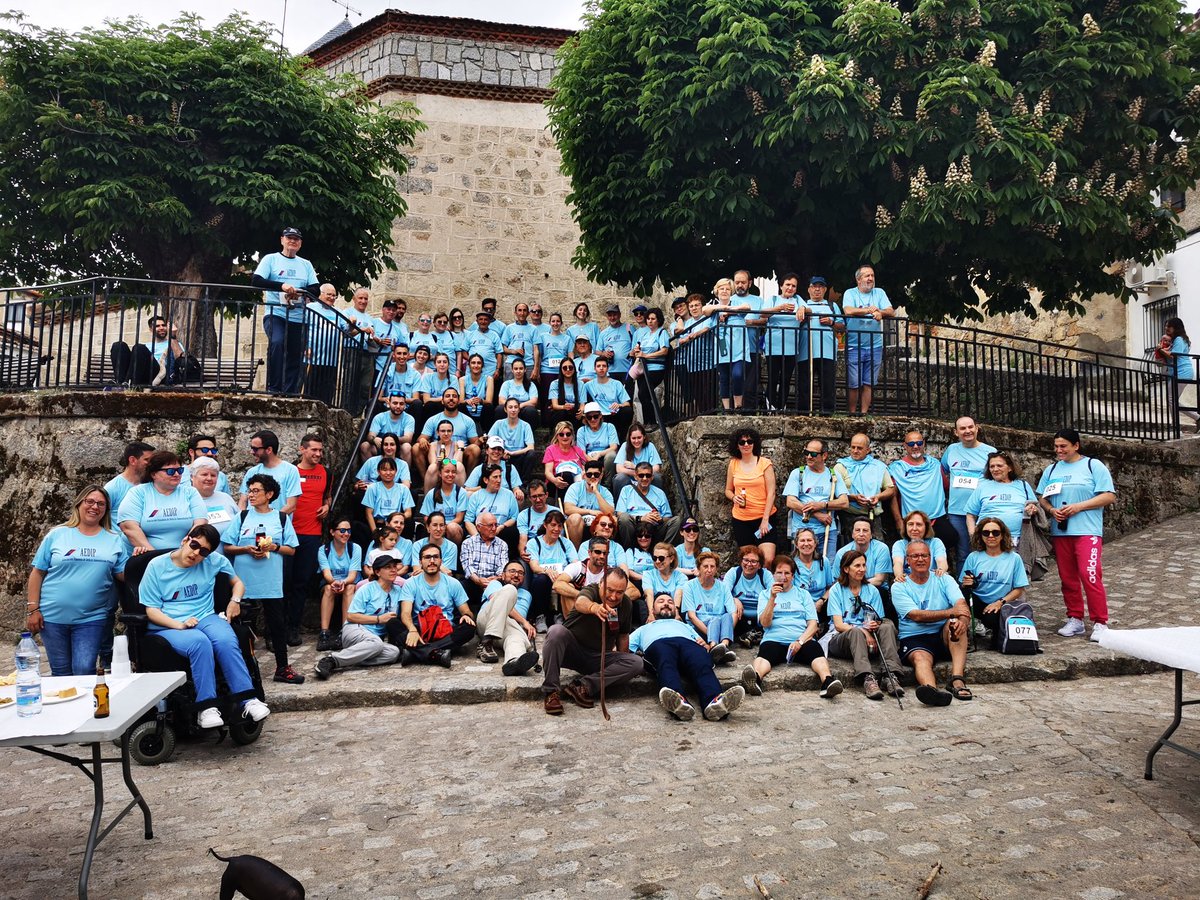 AEDIP_ASL's tweet photo. Dos días después de la #IMarchaSenderistaporIDPs para cerrar #WorldPIWeek seguimos muy emocionados.

¡Más de 100 inscritos para caminar y aprender más sobre las IDPs y la importancia del plasma en la vida de los pacientes!

Os dejamos unas fotos del evento (+ en nuestro Insta): https://t.co/DDSFJbf3qF