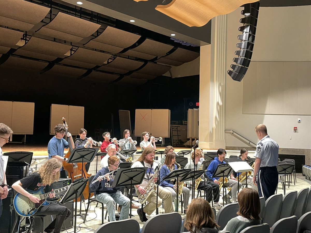 What’s a great way to start your Monday? In a jazz clinic with the Airmen of Note, like South did! Concert is TONIGHT! High School Jazz Ensembles begin at 6:00pm at South HS! <a href="/WCSD_K12/">Williamsville CSD</a>