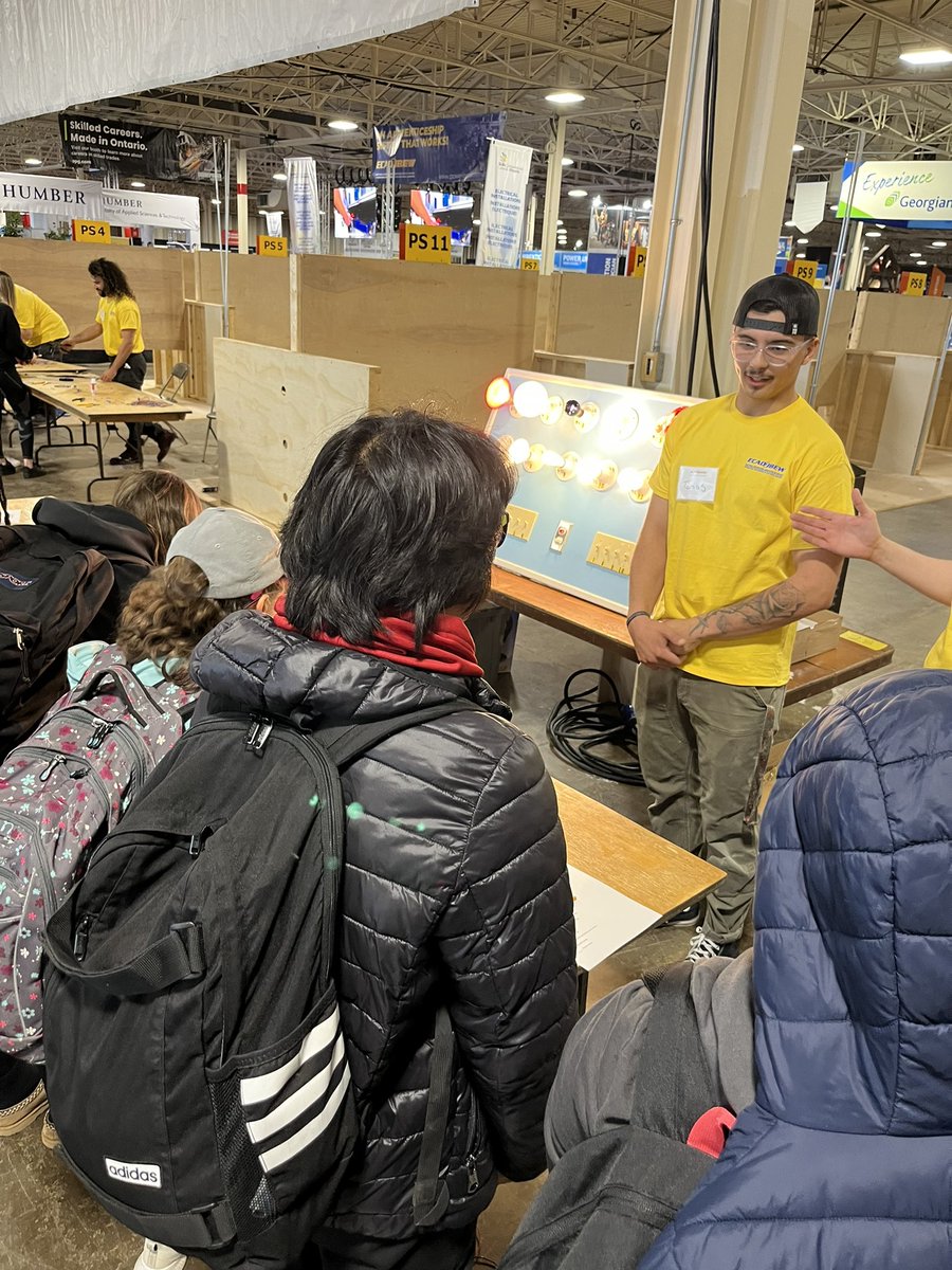 Gr 7s from <a href="/StPeterDPCDSB/">St. Peter Catholic Elementary School K-8 DPCDSB</a> exploring so many different skilled trades today at the TO Congress Center. Thank you for this amazing opportunity! <a href="/skillsontario/">Skills Ontario</a> <a href="/DpExperiential/">Experiential Learning @DPCDSB</a> <a href="/GareauStPeter/">Veronica Gareau</a>