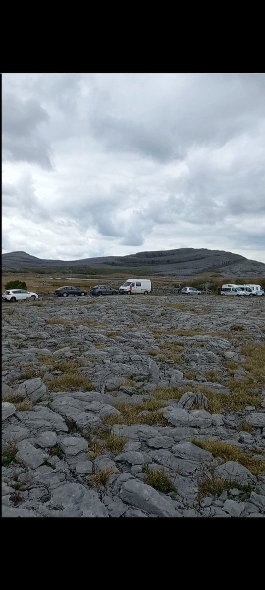 realburren's tweet image. This Bus that circles the park mostly empty all day is used as an excuse not to implement Burren traffic plan 
A plan that would also stop cars circling all day looking for parking 
If you truly care about clean air..start there!
#doonbeg #Ireland #clare