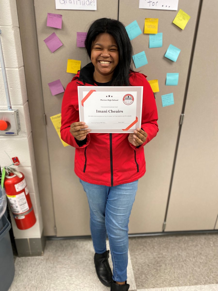 MortonHighGovs's tweet photo. 1/2 Congratulations to our Students and Staff of the Month for April! Imani Cheairs (9th), Darius Odeneal (10th) and Krystal Jimenez (12th) are shown here. They represent the #MHSGovs well and were nominated by other students &amp; staff to receive this honor! #schk12 https://t.co/ZLrjcOiZTN