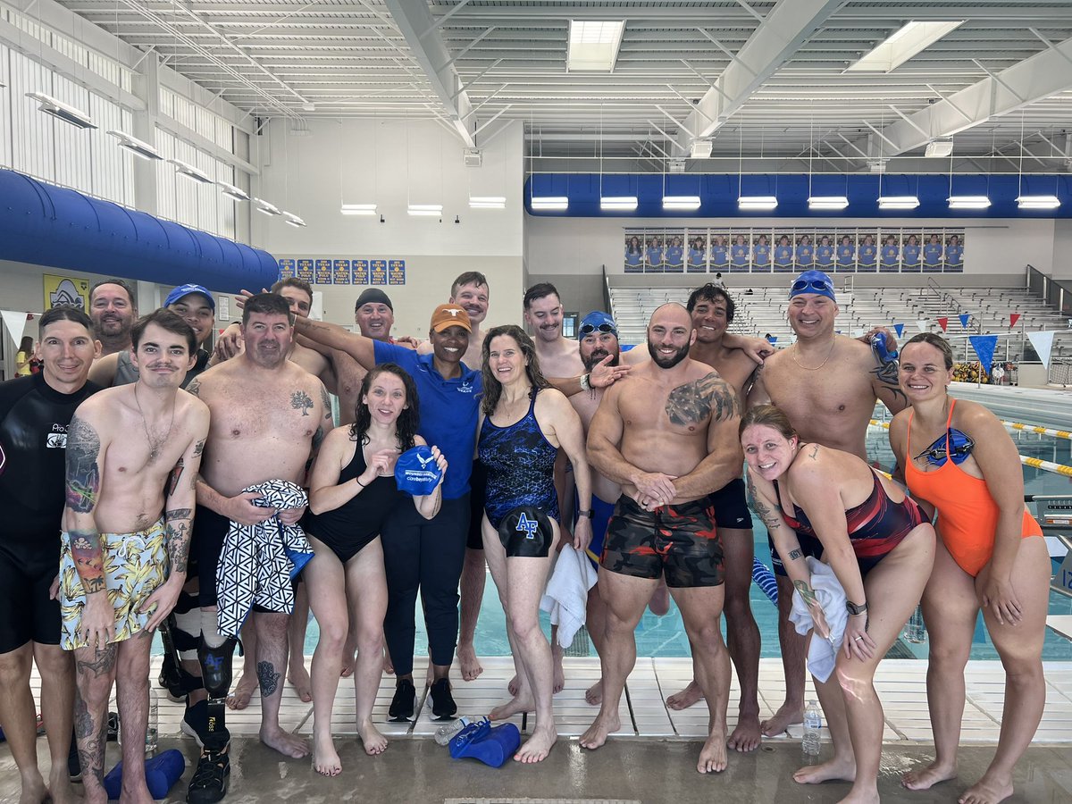 Warrior Ganes Challenge team practice day 1! Great day to a great week! @AFW2 @L2012Swimming @usairforce @USASwimming @swimswamnews @ASCAswim @warriorgames @WarriorCare