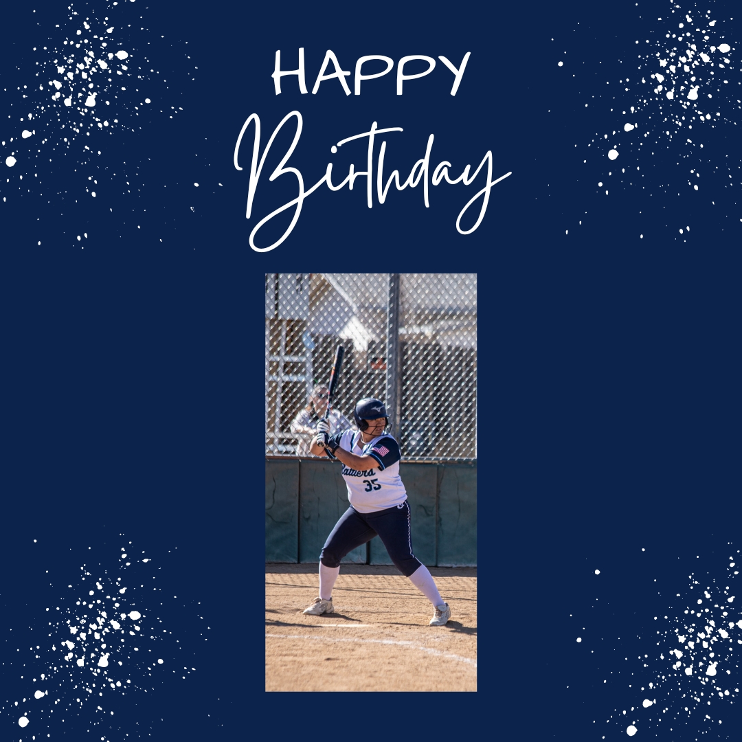 Happy Birthday Ana Medeiros! Hope you have a great day💙🐍