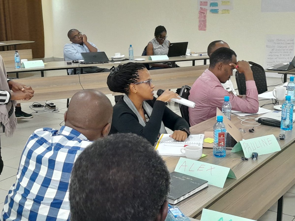 CKDN_Kenya's tweet photo. Successful ODSS Training Day #3 at Pride Inn Hotels and Conferencing @CKDN_Kenya @Amref_Kenya @ReSoKenya 
#greatteam #health https://t.co/auUps1JtGY