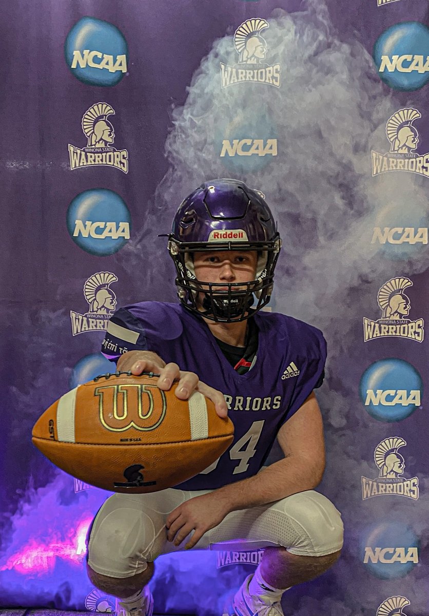 BCHS_SDE's tweet photo. @joestaff64 is a @winonastateu Warrior! https://t.co/Ocz669ilWi