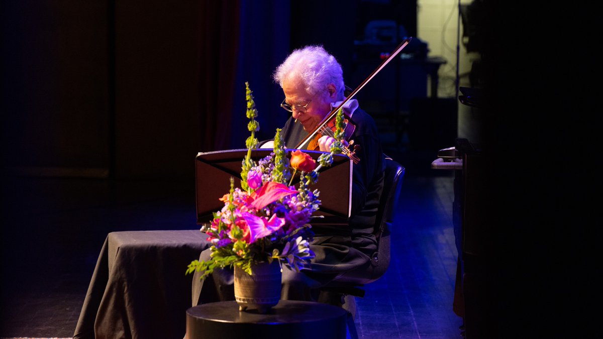 Primo Artists tweet media