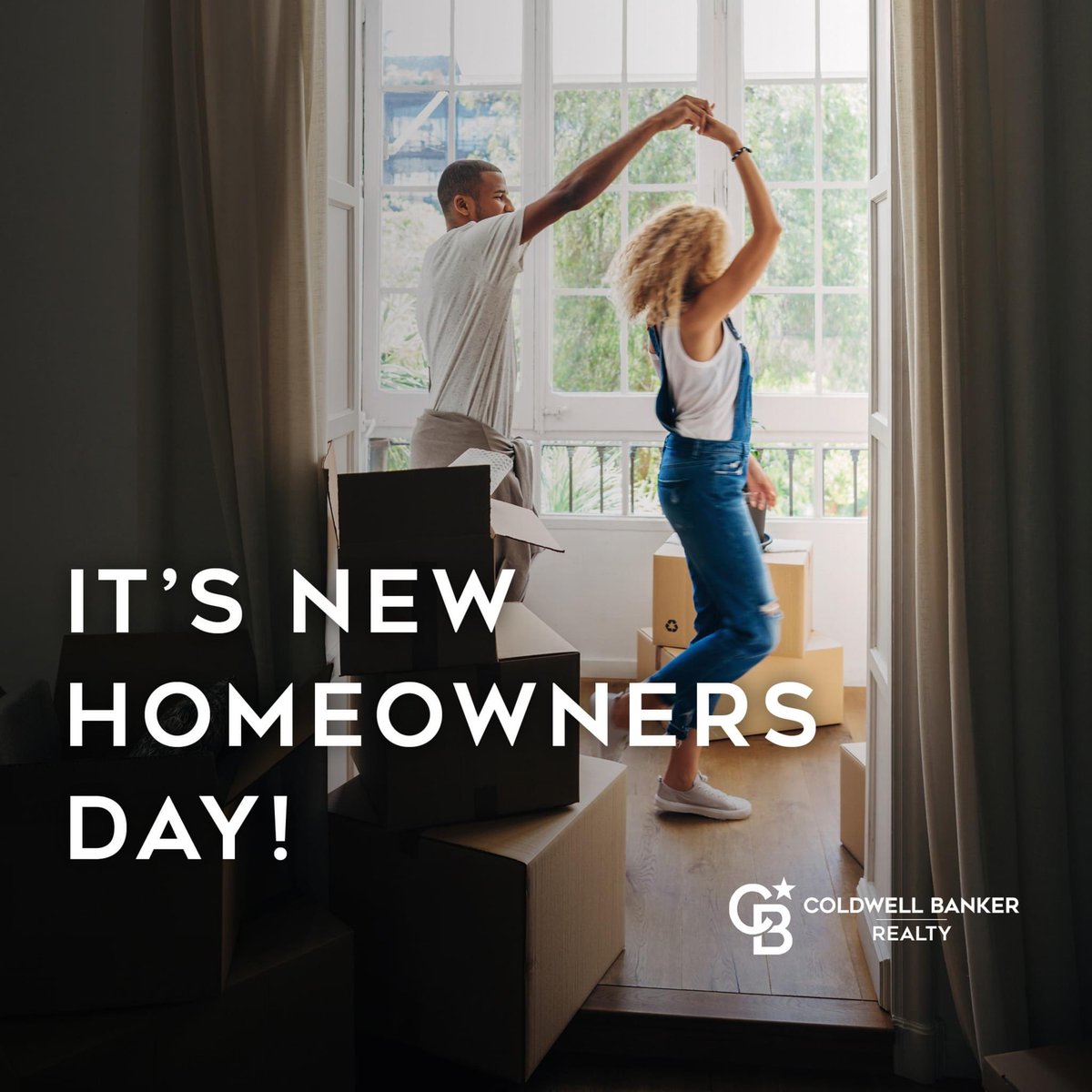 ericglassoff's tweet photo. There’s nothing quite like handing keys to a client – and I’m happy to experience that joy again &amp; again. Congrats to all new homeowners &amp; if you need any assistance, you can always contact me for your real estate needs at (617) 233-6210.
#Boston #BostonRealEstate #ColdwellBanker https://t.co/o4NQNjfYXX