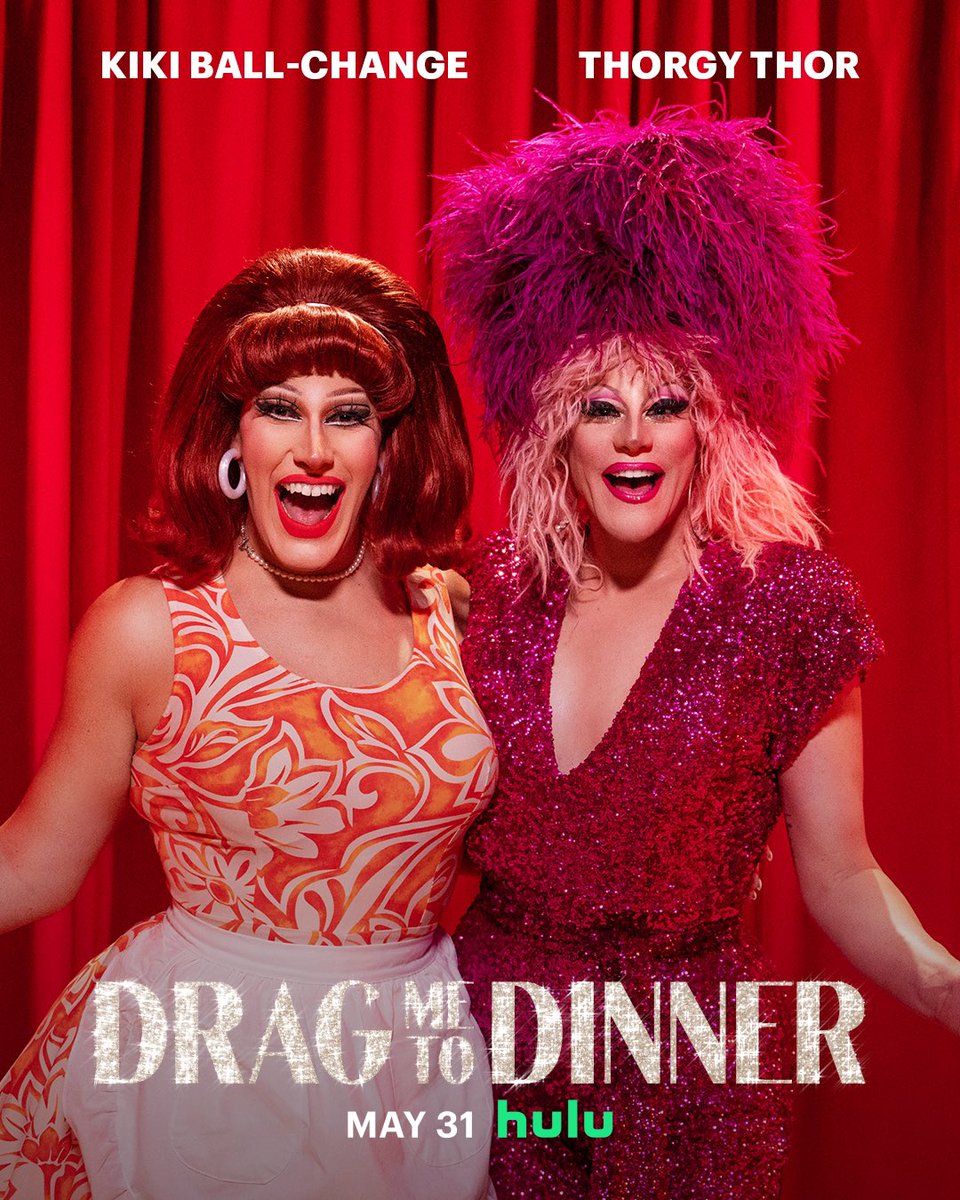 Two teams of drag queens go head-to-head and serve up the most snatched dinner parties of all time! Stream Drag Me To Dinner, May 31 on Hulu. #DragMeToDinner <a href="/hulu/">Hulu</a>, <a href="/nph/">Peter Huesken</a>, <a href="/thebiancadelrio/">Bianca Del Rio</a>, @haneefahwood, <a href="/dbelicious/">dumebi belicious</a>, <a href="/murrayhill/">Murray</a>
 
ew.com/tv/hulu-drag-m…