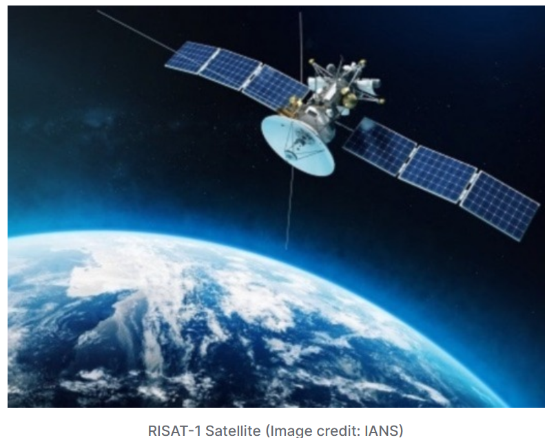 SistersofSAR's tweet photo. 🌞#SAR_FACT Monday⁉️ DYK that #RISAT1 launched on April 26, 2012 from SDSC SHAR Centre, Sriharikota, India 🇮🇳 & left service in March 2017 with five operation modes & both co-polarisation and cross-polarisation imaging! It's carryon #RISAT1A launched in February 2022! #EOChat https://t.co/cYXDWQ2xQZ