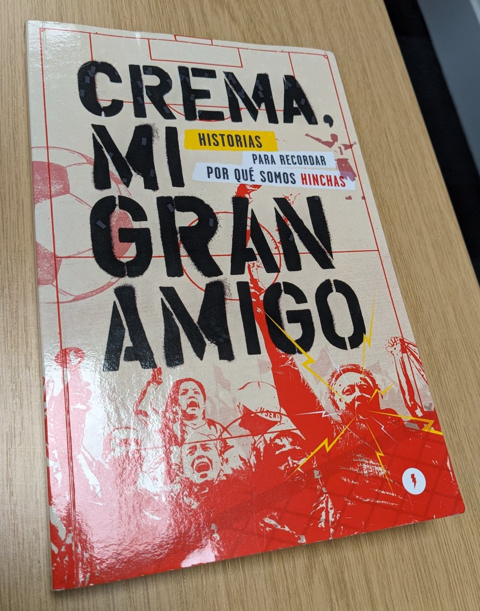 1/4  If you want to know more about @Universitario from their supporters' point of view then you need to read Crema, mi gran amigo 1 #CremaMiGranAmigo. It is written in spanish #peru. My favourite chapters: