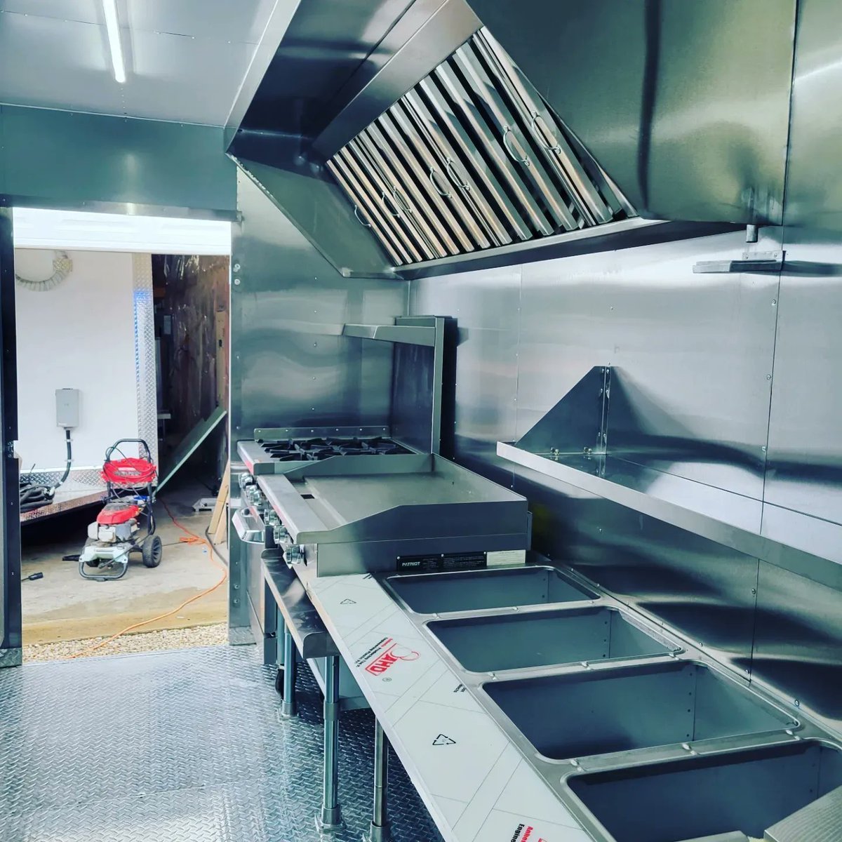 MikeGNow's tweet image. 🔷️A brand new trailer leaves our Titan Trucks  Food Truck and Trailer mega mall 😁 Thanks  Christ Church United Methodists for building your new food trailer with us🔷️

#foodtruck #supportlocal #foodtruckbuilders #catering #foodtrailers
#foodtrucksers #foodtruckfood #foodies