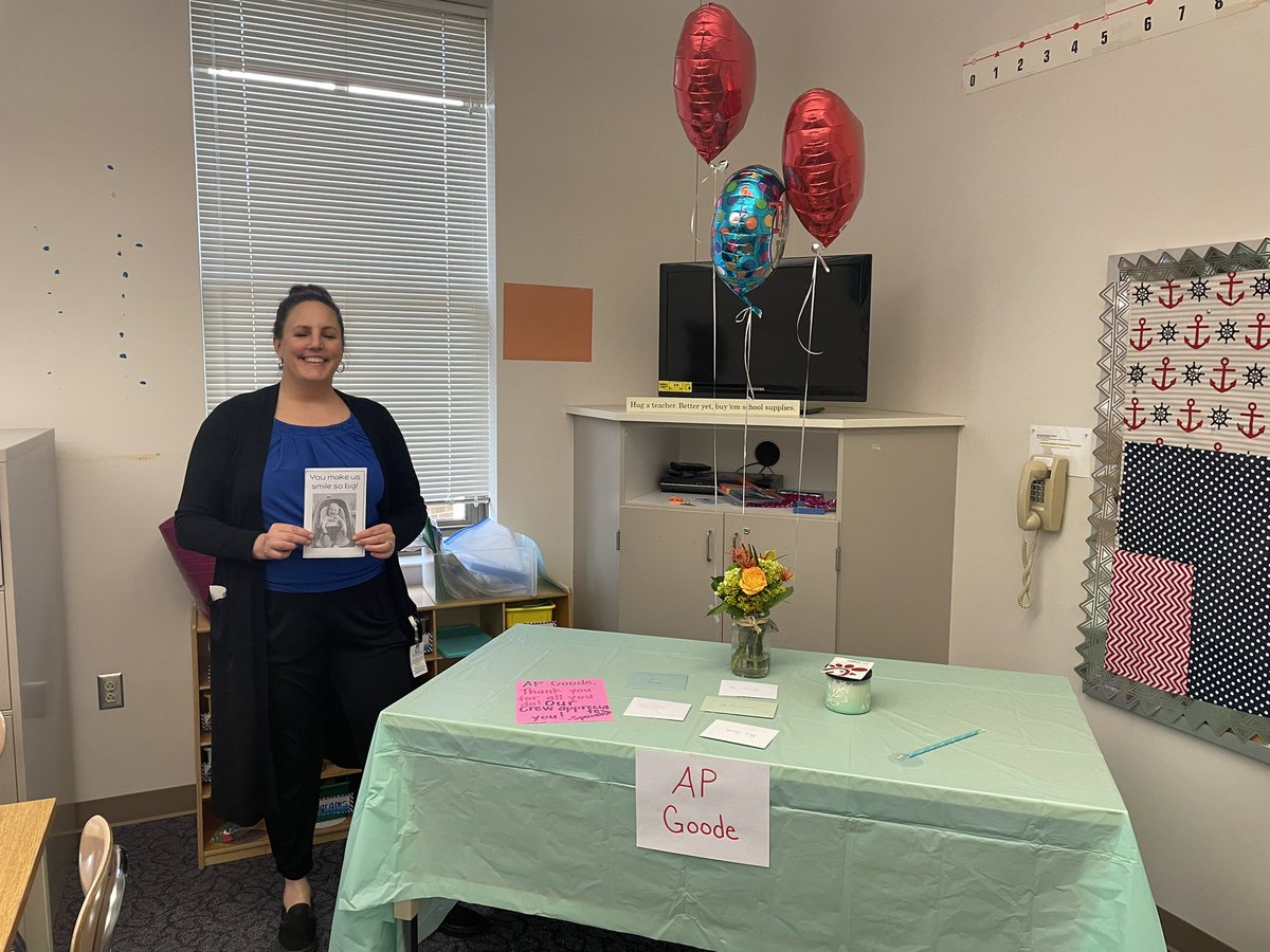 Today we celebrated our amazing assistant principal since we were tracked out during AP appreciation. We love <a href="/stacy_goode/">💫Stacy Goode</a> and can't thank her enough for all she does at <a href="/WilburnElem/">Wilburn Elementary</a>! #assistantprincipalappreciation #WeAreCrew #RowOn