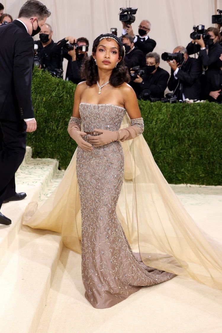 acervoears's tweet photo. 🚨QUEEN: yenns @thriddIer no met gala! https://t.co/ZRXRhb59Bo