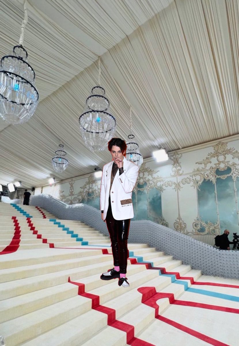 YUNGBLUD at #MetGala