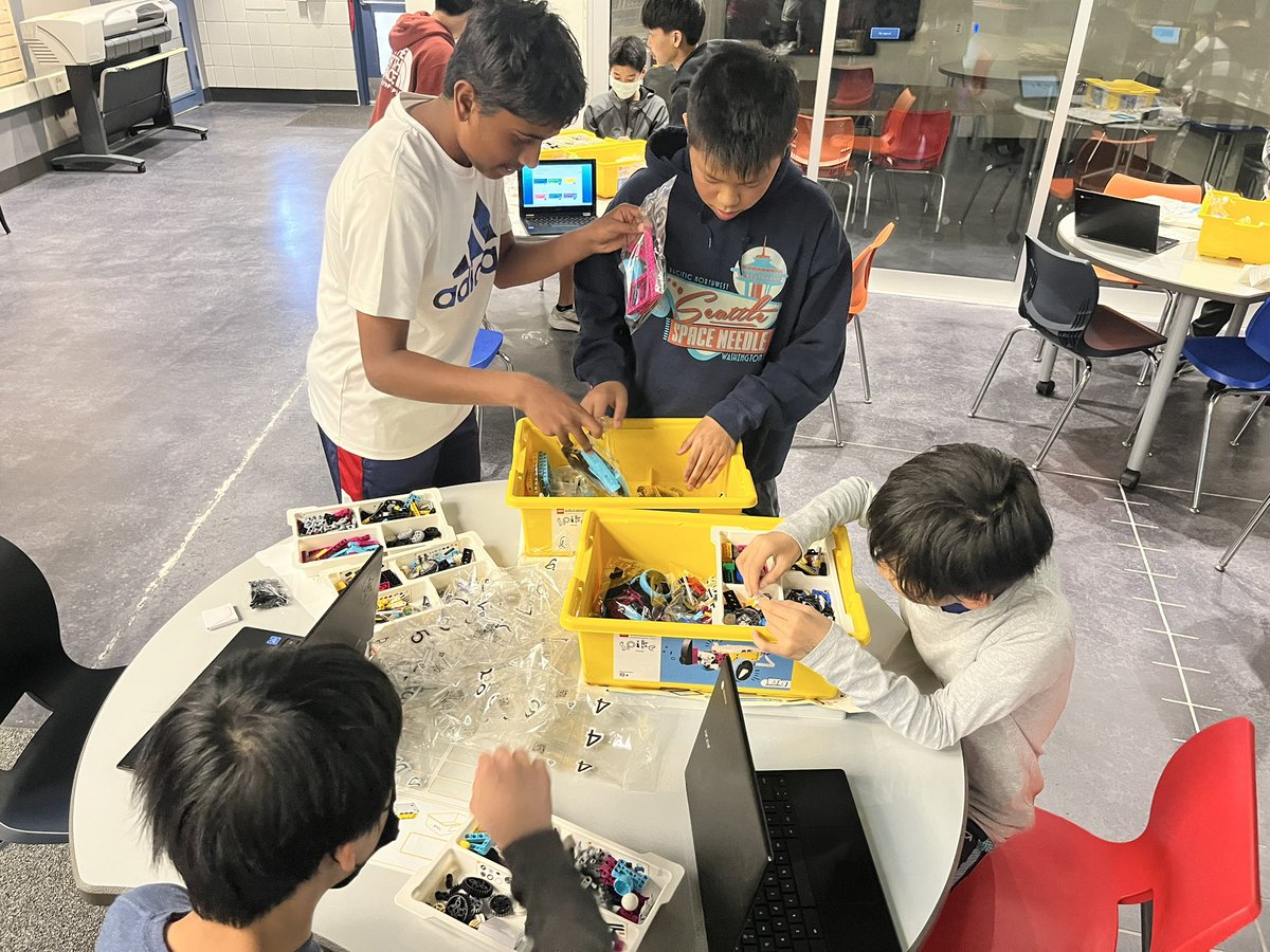 Lego Robotics Club happening now <a href="/MorrillOfficial/">MorrillMSOfficial</a>! Thankful for #ELOP funding to help get this after school club up and running. Can’t wait to see what our students create! <a href="/sandyraman/">Sandhya Raman</a> <a href="/BerryessaUSD/">Berryessa Union</a> #pathwaytothefuture <a href="/brumbaugh/">brumbaugh</a> <a href="/BUSDFuentes/">Dr. Roxane Fuentes</a> <a href="/LEGO_Group/">LEGO</a> <a href="/jessecwoodward/">Jesse Woodward</a>