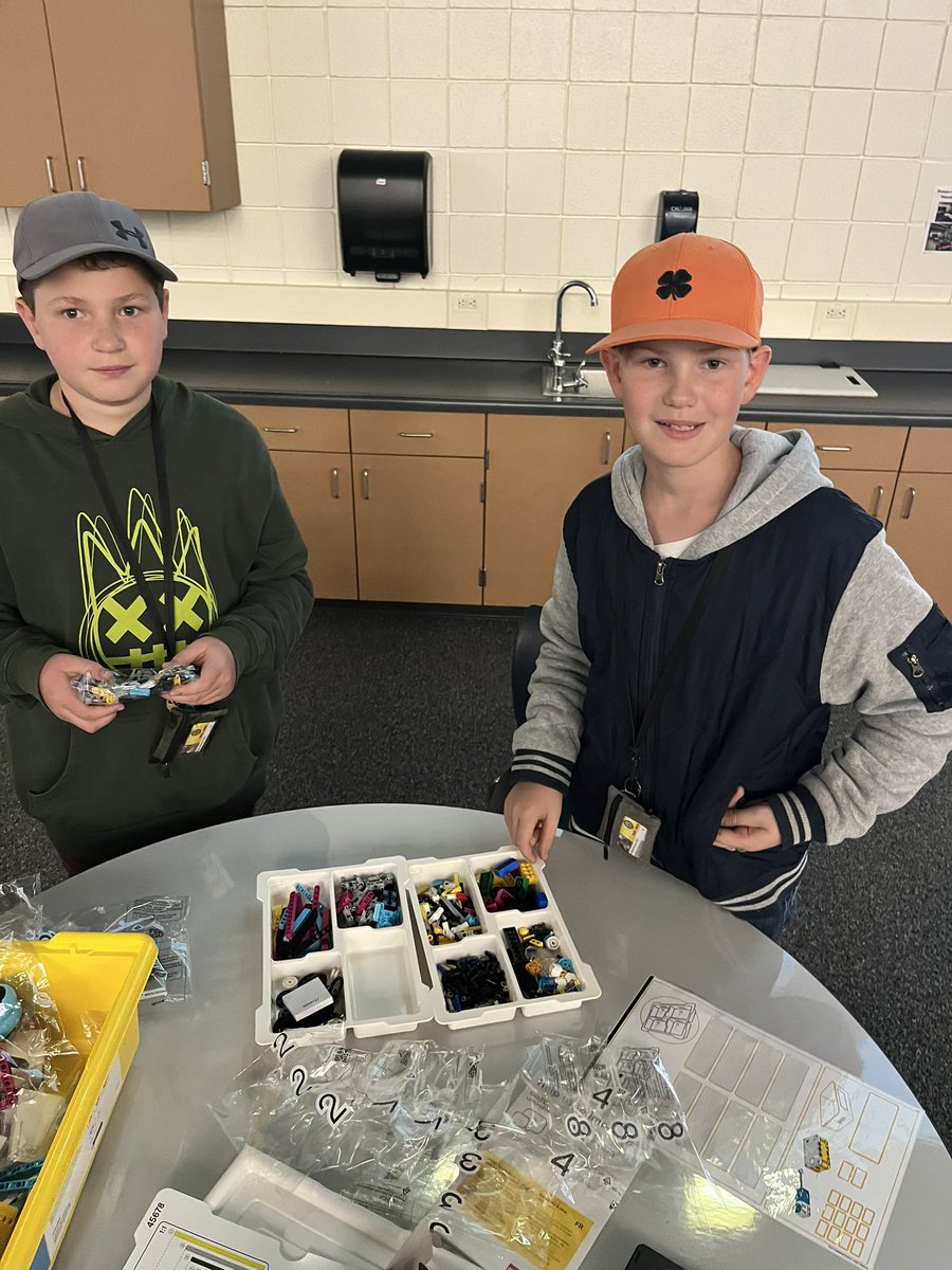 Thomas Carroll tweet media