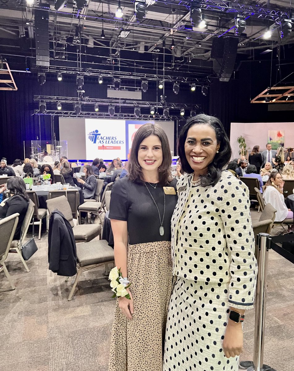 Simpson Superstars tweet media