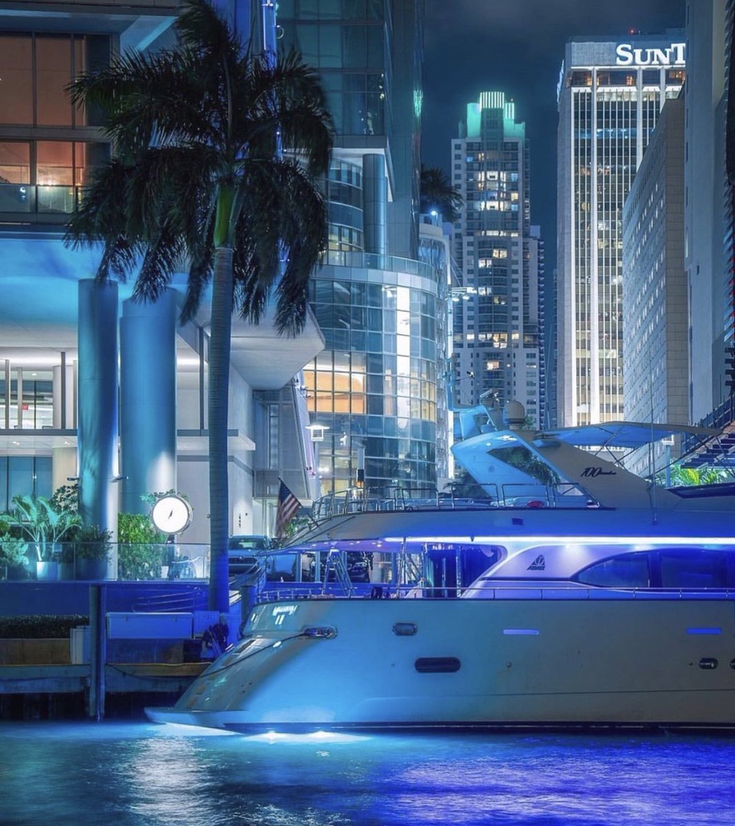 ypxrealty's tweet photo. The Miami Real Estate market continues to boast some of the most desired properties in the US. Let YPX Realty help you navigate the Miami market.
-
#realestate #realtors #miami #miamirealestate https://t.co/BztOHCVqln