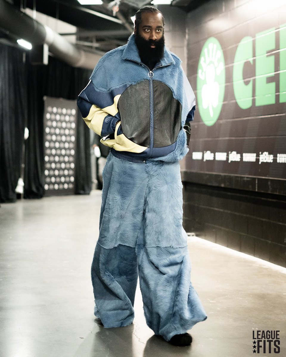 Pisou Na Linha 🏀🇧🇷 on Twitter "O outfit de James Harden. A legenda é