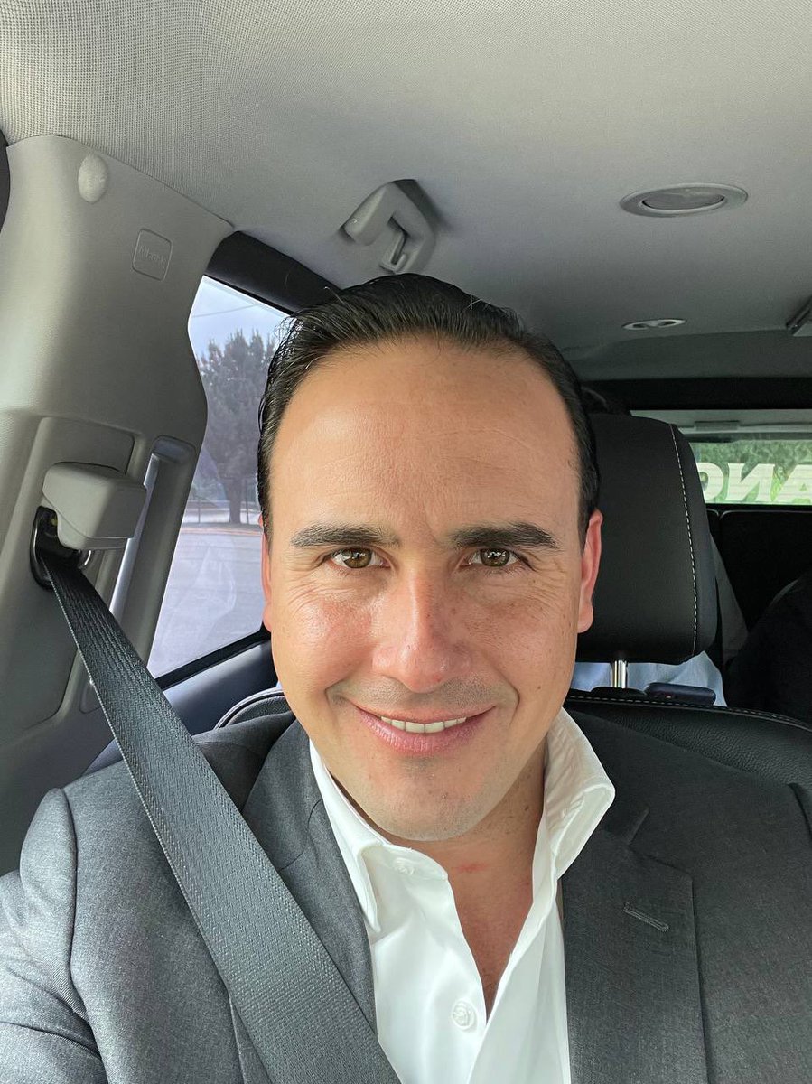 manolojim's tweet photo. Listos para presentar más propuestas y compromisos para bien de #Coahuila. https://t.co/7Yzb7LKLvI