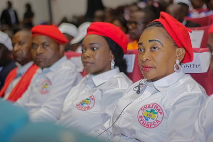 Le #Gabon 🇬🇦 a célébré ce jour la 137è édition de la #FeteDuTravail2023 sous le thème : "Dialogue social permanent, une garantie pour un travail décent et une stabilité économique". Cérémonie présidée par le PM <a href="/BilieByNze/">Bilie-By-Nze</a> <a href="/BerreMadeleine/">Madeleine E. Berre</a> <a href="/gabon1ere/">Gabon Premiere</a> <a href="/tvgabon24/">Gabon24</a> <a href="/OITinfo/">Organisation internationale du Travail</a>