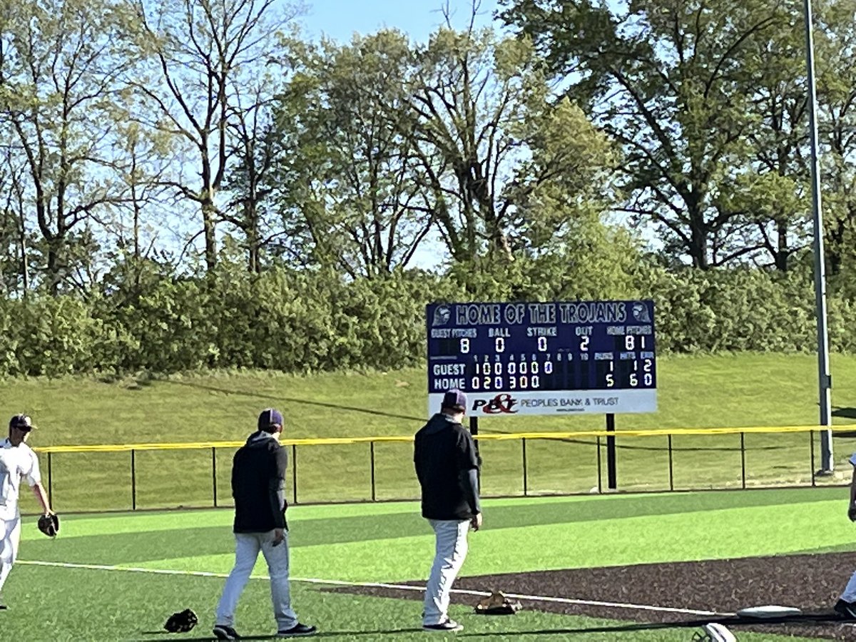 J_SMITH_ENT's tweet photo. JV @TBHSBaseball defeats Liberty 5-1 behind a strong pitching performance from Albrecht and a HR from Wilmes! https://t.co/qdTfVSVd6q